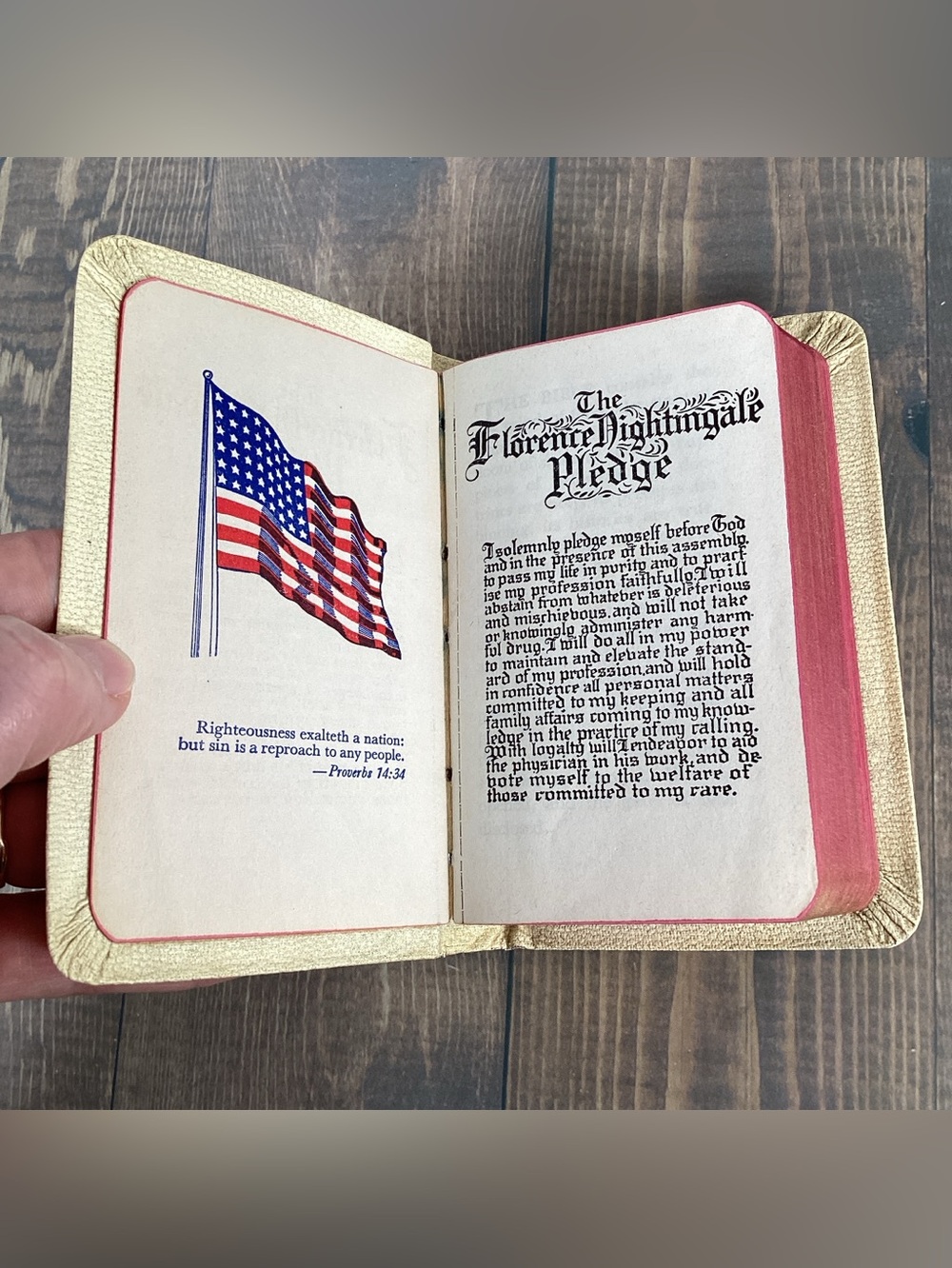1958 New Testament Psalms Proverbs Nurse Edition Florence Nightingale Pledge